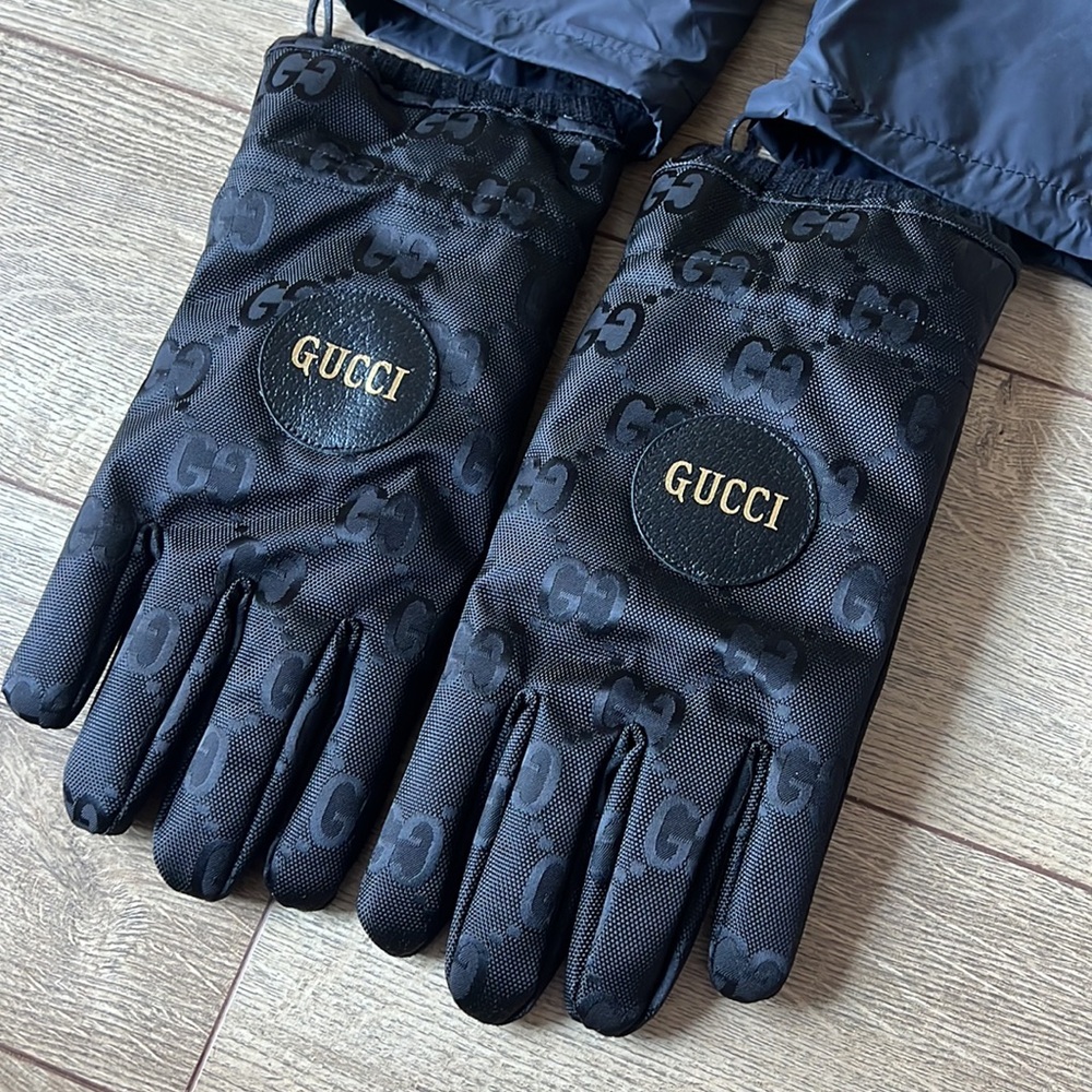 Gucci ski Gloves